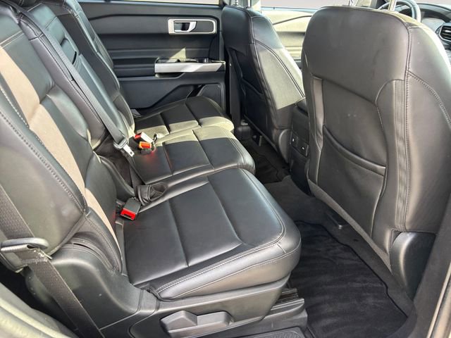 Certified 2023 Ford Explorer XLT w/ Equipment Group 202A AWD/4WD image 13