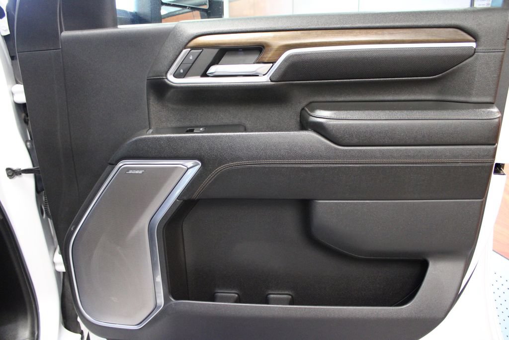 Used 2024 Chevrolet Silverado 3500 High Country w/ High Country Premium Package AWD/4WD image 42