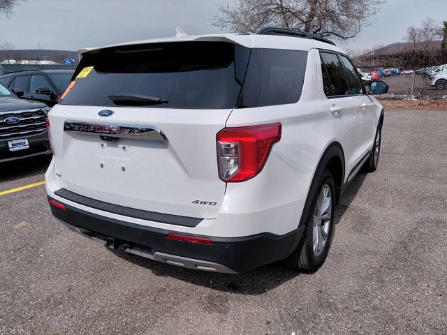 Certified 2023 Ford Explorer XLT w/ Equipment Group 202A image 5