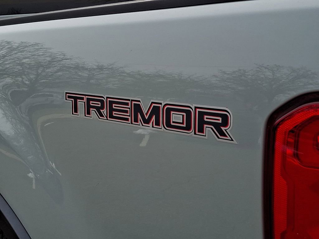 Certified 2023 Ford Ranger Lariat w/ Tremor Off-Road Package image 30