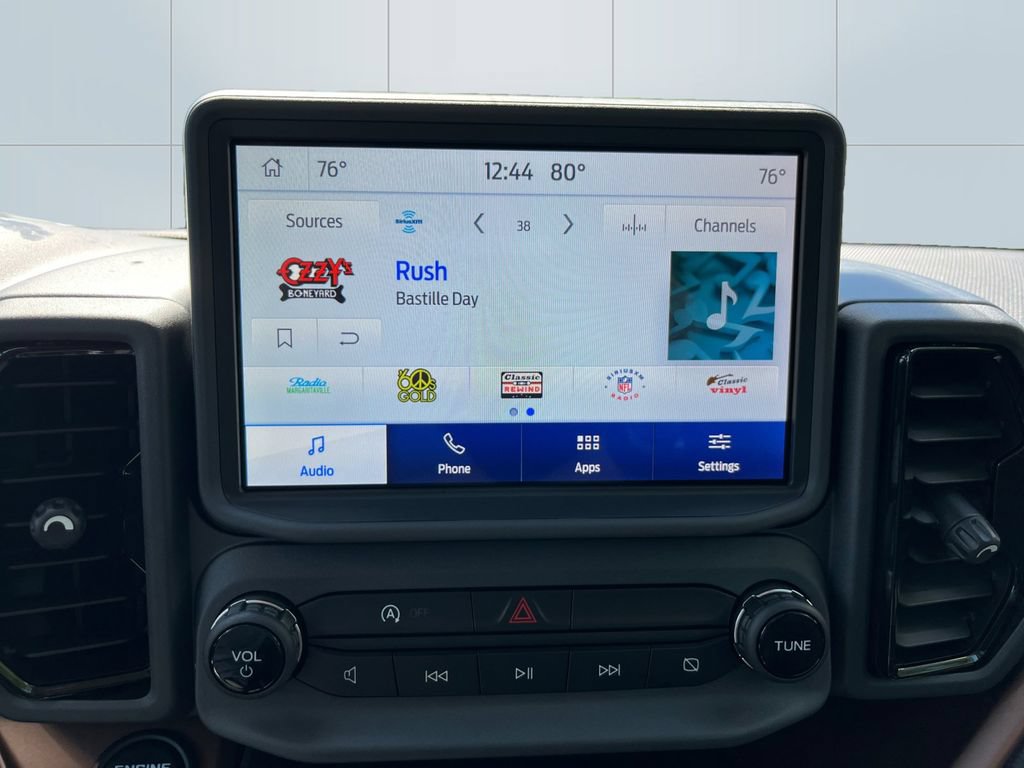 Certified 2024 Ford Bronco Sport Outer Banks w/ Tech Package AWD/4WD image 12