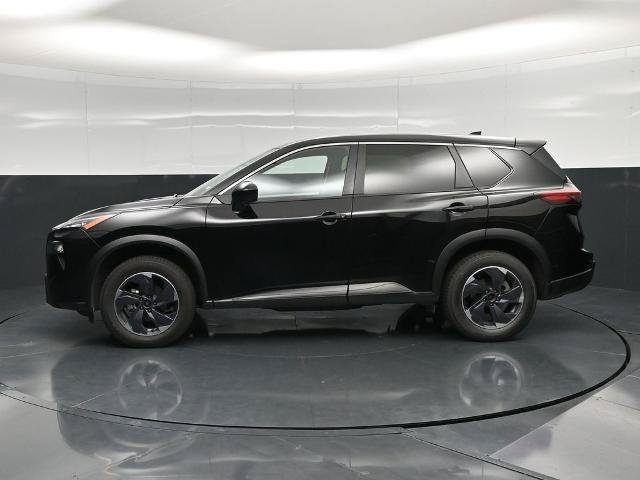 Used 2024 Nissan Rogue SV AWD/4WD image 6