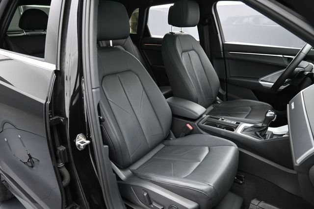 Used 2023 Audi Q3 2.0T Premium Plus AWD/4WD image 32