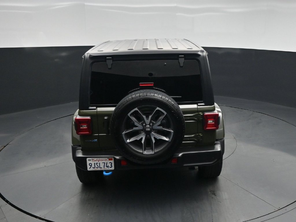 Used 2024 Jeep Wrangler Unlimited w/ Convenience Group AWD/4WD image 37