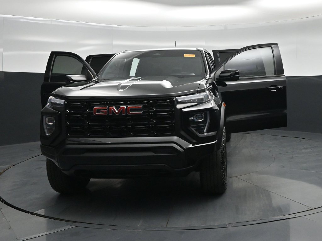 Used 2024 GMC Canyon Elevation RWD image 24