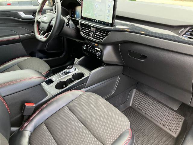 Certified 2023 Ford Escape ST-Line w/ Tech Pack #1 FWD image 18