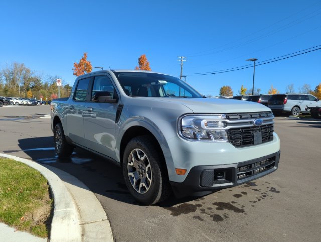 Certified 2024 Ford Maverick Lariat w/ FX4 Off-Road Package AWD/4WD image 7