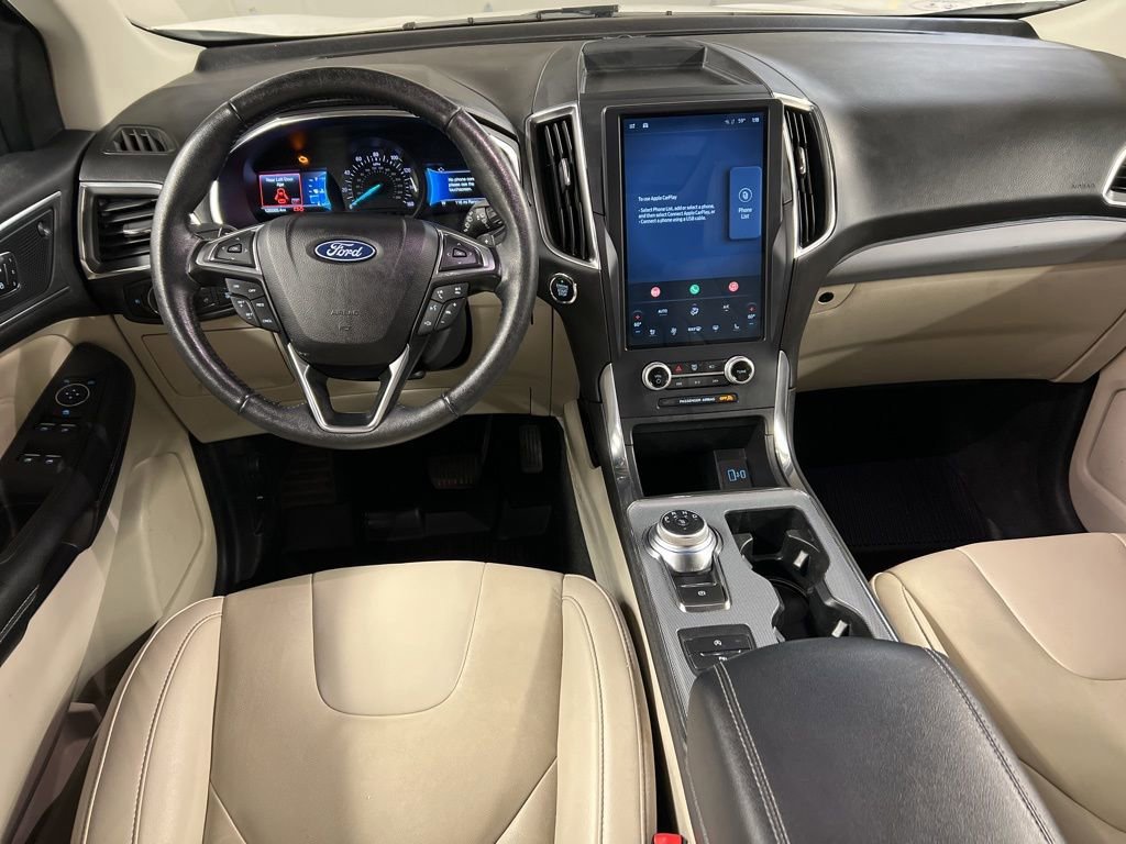 Certified 2021 Ford Edge Titanium w/ Class II Trailer Tow Package image 8