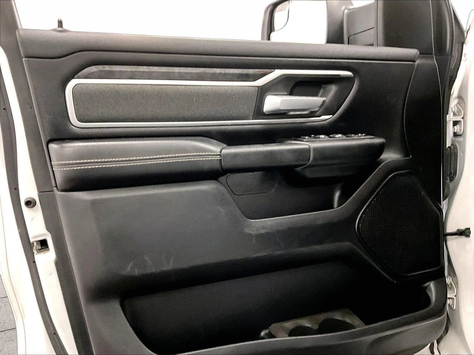 Used 2021 RAM 1500 Big Horn image 22