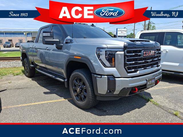 Used 2025 GMC Sierra 2500 AT4 AWD/4WD image 1