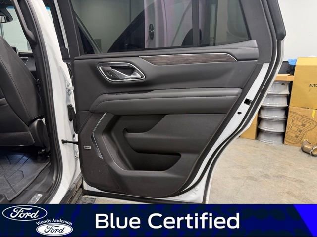 Used 2024 Chevrolet Tahoe Z71 w/ Luxury Package image 17