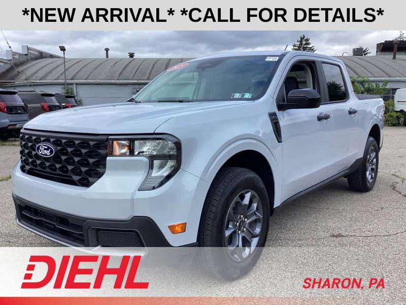 Certified 2025 Ford Maverick XLT w/ XLT Luxury Package AWD/4WD image 4