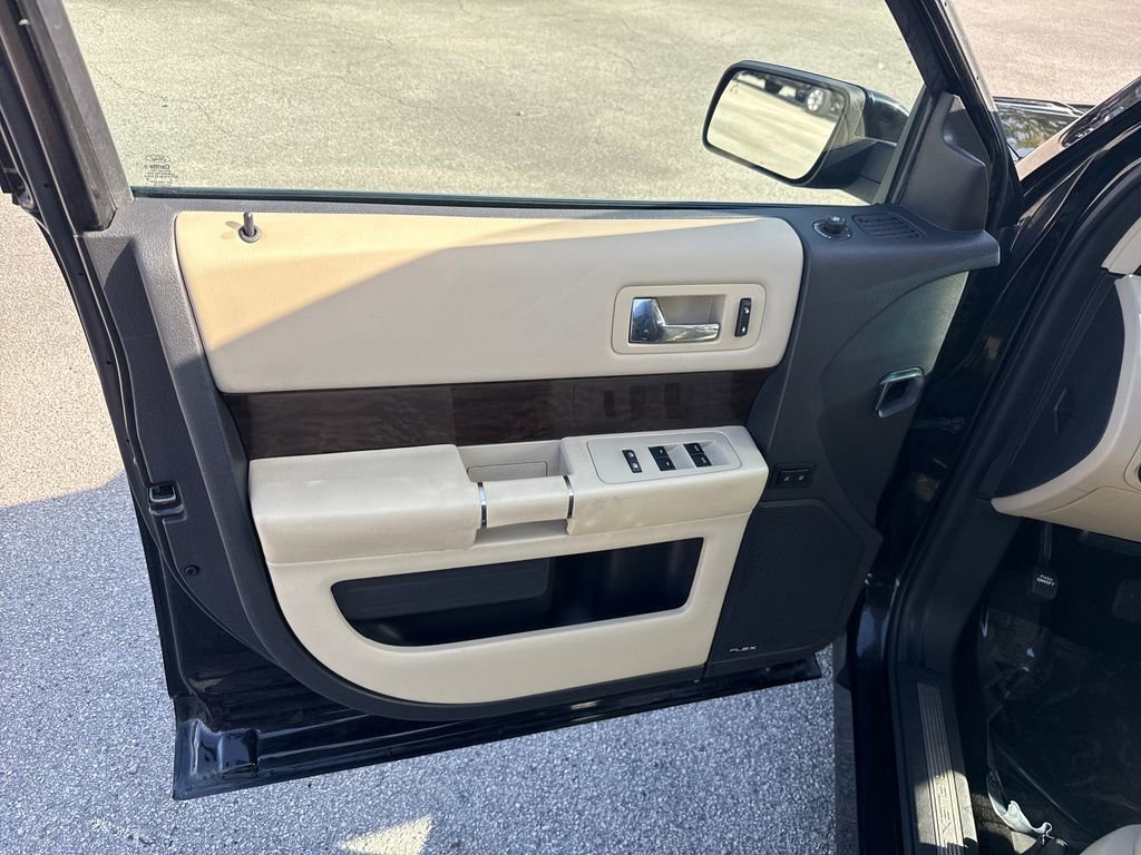 Certified 2019 Ford Flex Limited image 13