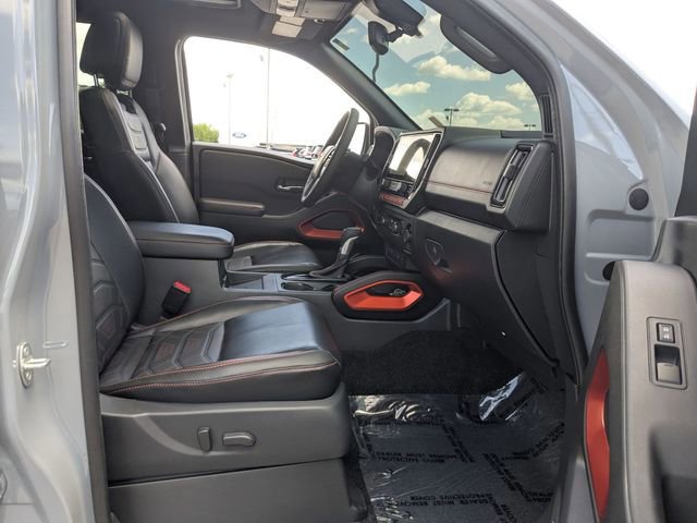 Used 2025 Nissan Frontier PRO-4X w/ Pro Premium Package AWD/4WD image 28