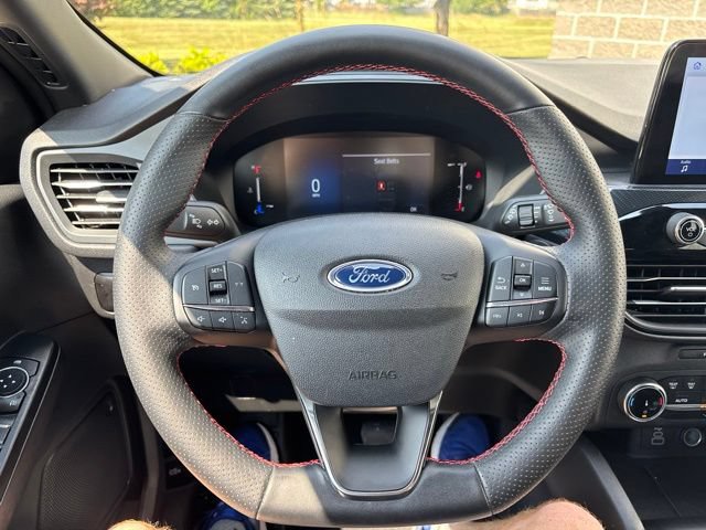 Certified 2026 Ford Escape ST-Line AWD/4WD image 18