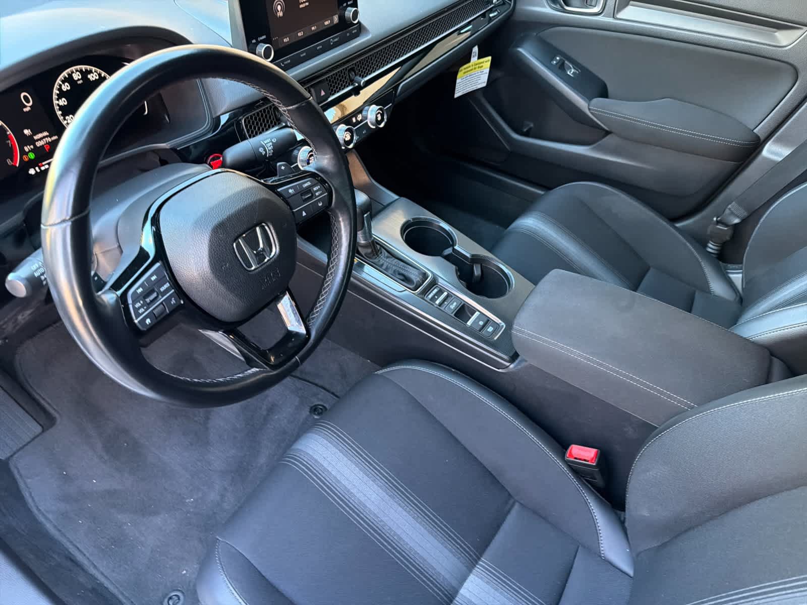Used 2025 Honda Civic Sport image 11