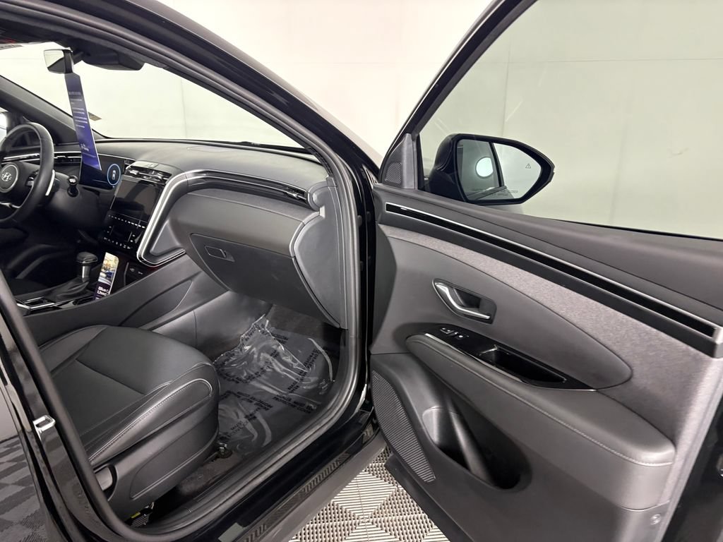 Used 2024 Hyundai Santa Cruz Limited AWD/4WD image 34