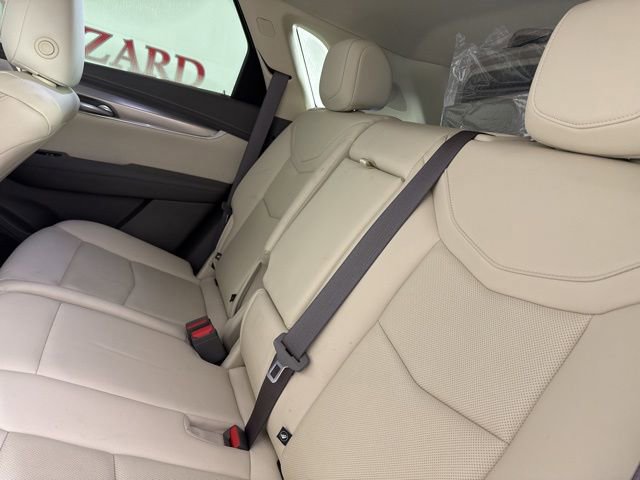 Used 2023 Cadillac XT5 Premium Luxury image 13