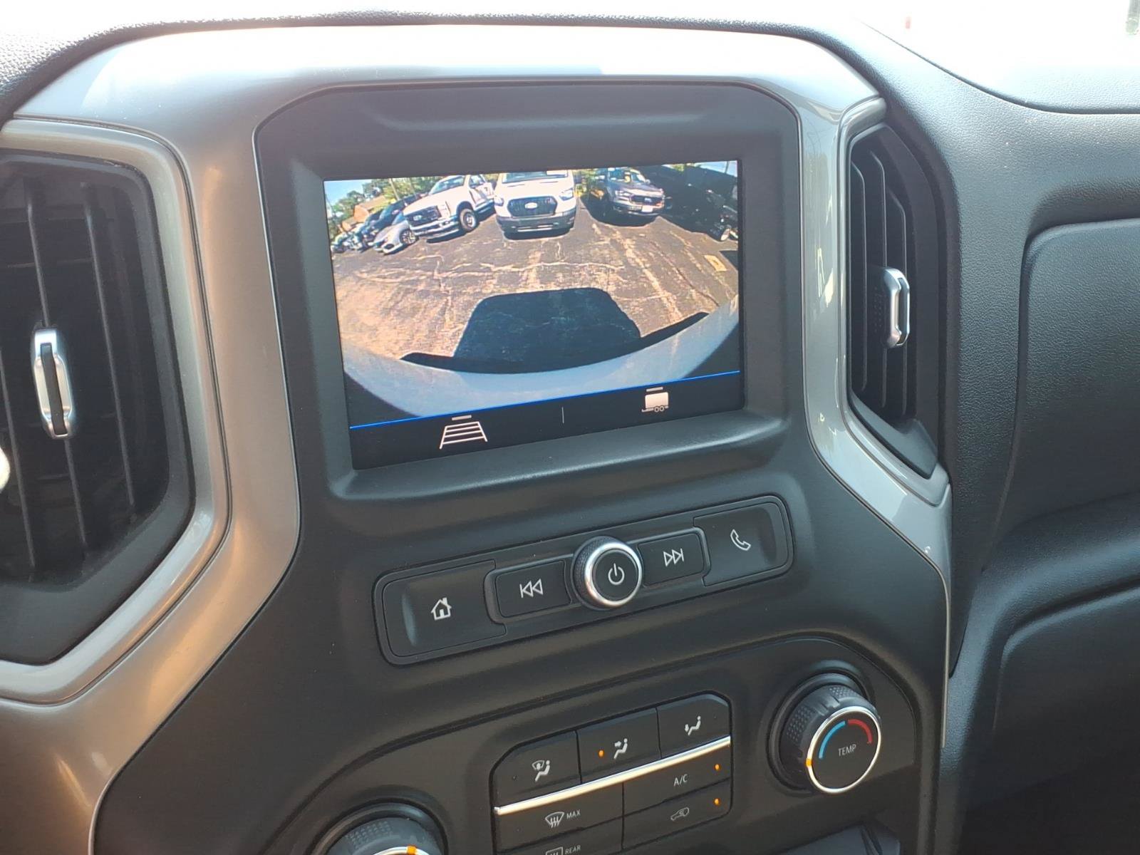 Used 2021 Chevrolet Silverado 2500 Custom w/ Custom Convenience Package AWD/4WD image 20
