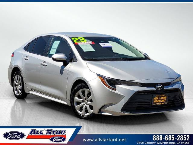 Used 2023 Toyota Corolla LE FWD image 1