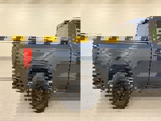 Used 2020 GMC Sierra 1500 SLE w/ Remote Start Package image 6