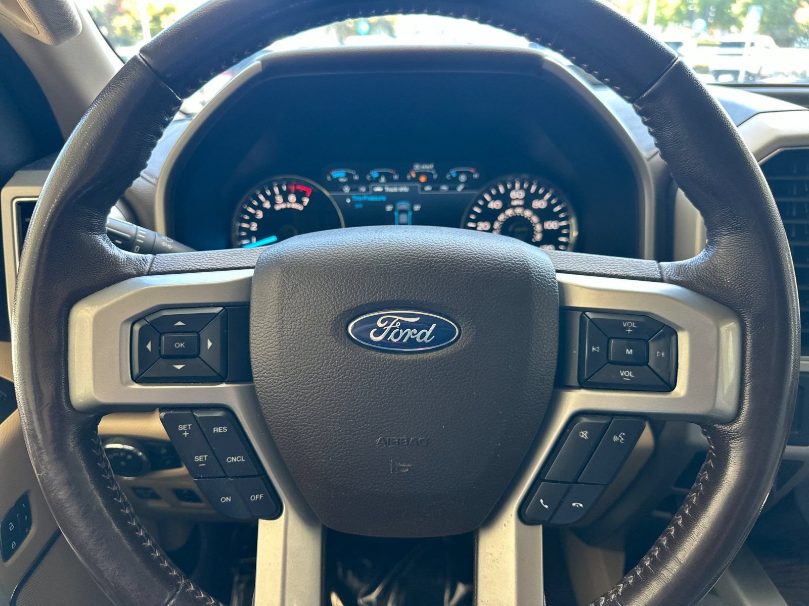 Certified 2020 Ford F150 Lariat w/ Equipment Group 501A Mid AWD/4WD image 22