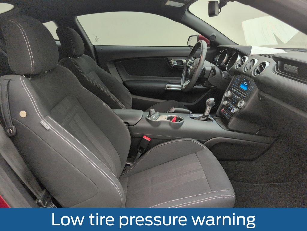 Certified 2018 Ford Mustang Coupe RWD image 15