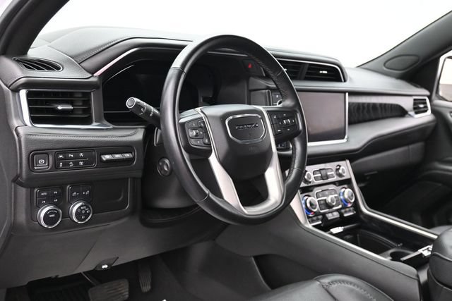Used 2023 GMC Yukon Denali AWD/4WD image 16