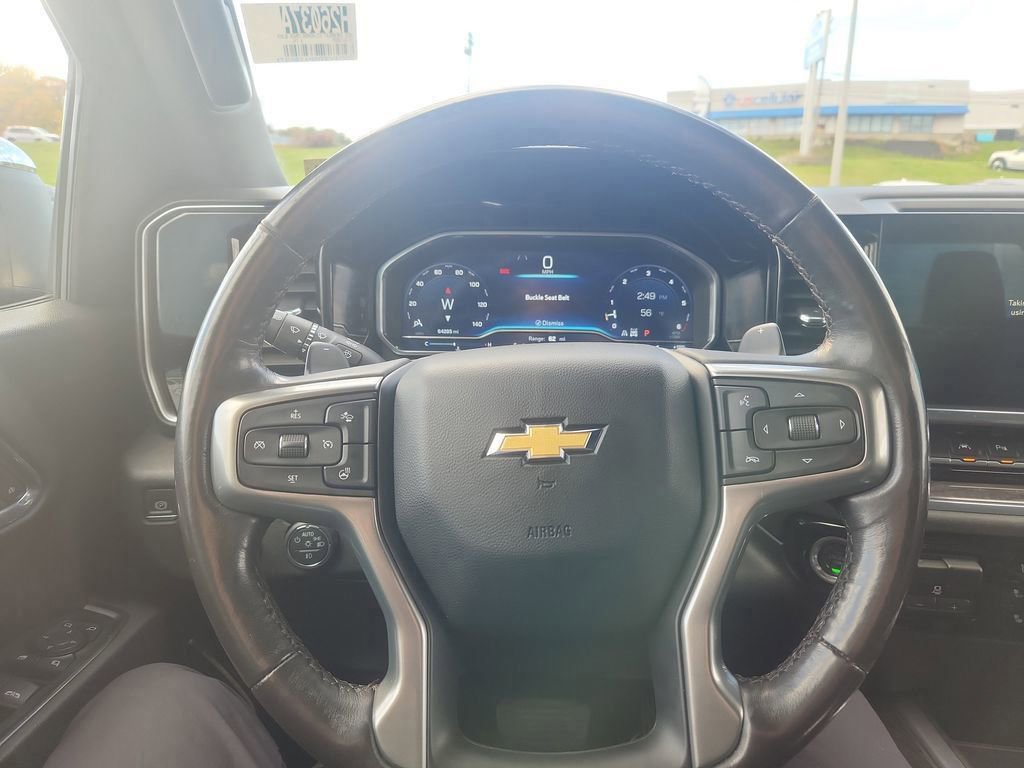 Used 2023 Chevrolet Silverado 1500 LTZ image 13