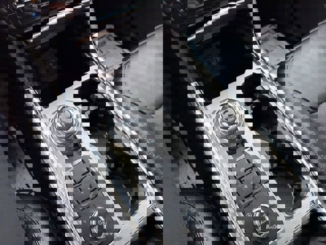 Certified 2021 Ford Explorer Limited w/ Equipment Group 301A image 27