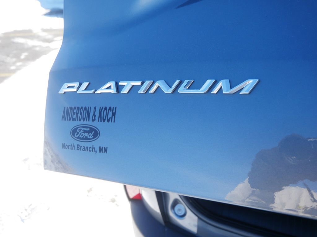 Certified 2024 Ford Escape Platinum image 8