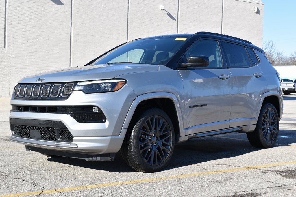 Used 2022 Jeep Compass High Altitude image 1