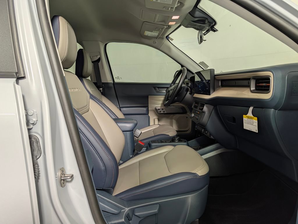 Certified 2025 Ford Maverick Lariat AWD/4WD image 12