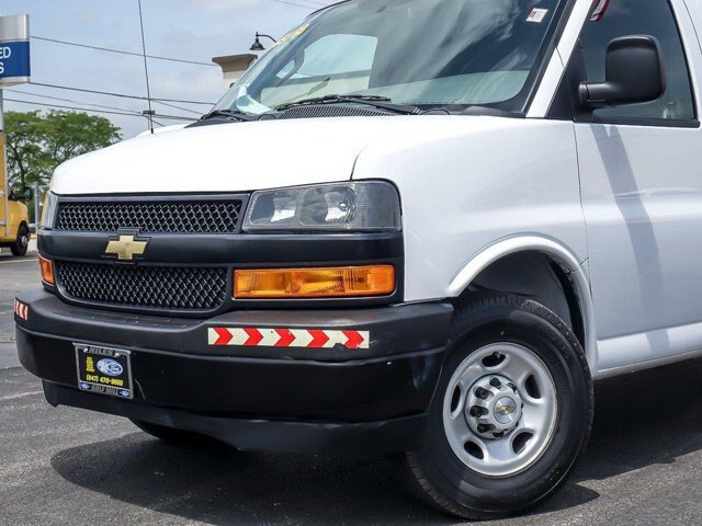 Used 2023 Chevrolet Express 2500 Extended w/ Driver Convenience Package RWD image 3
