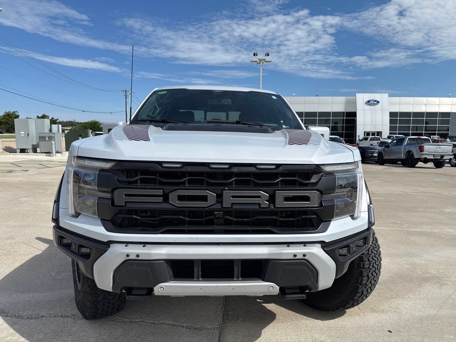 Certified 2025 Ford F150 Raptor AWD/4WD image 9