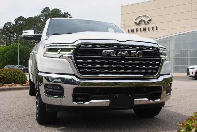 Used 2025 RAM 1500 Limited AWD/4WD image 2