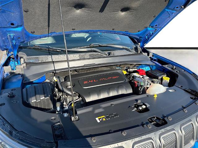 Used 2022 Jeep Compass Trailhawk w/ Sun and Sound Group image 21