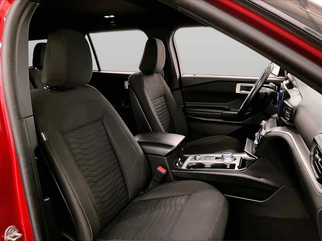 Certified 2020 Ford Explorer XLT w/ Comfort Package AWD/4WD image 7
