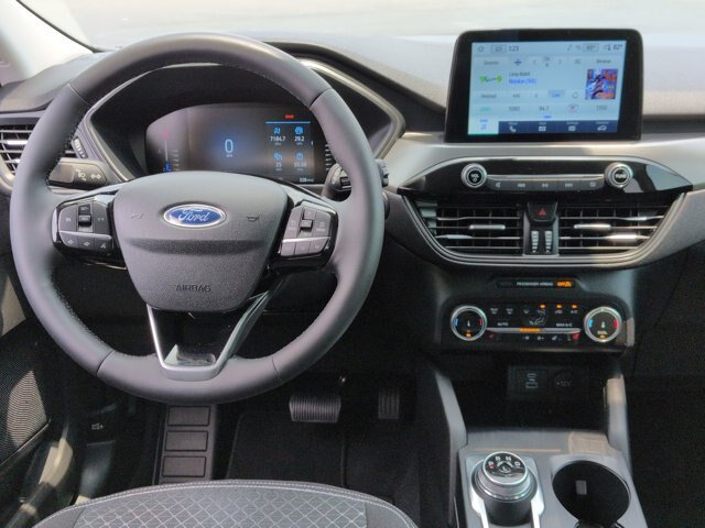 Certified 2023 Ford Escape Active w/ Cold Weather Package FWD image 30