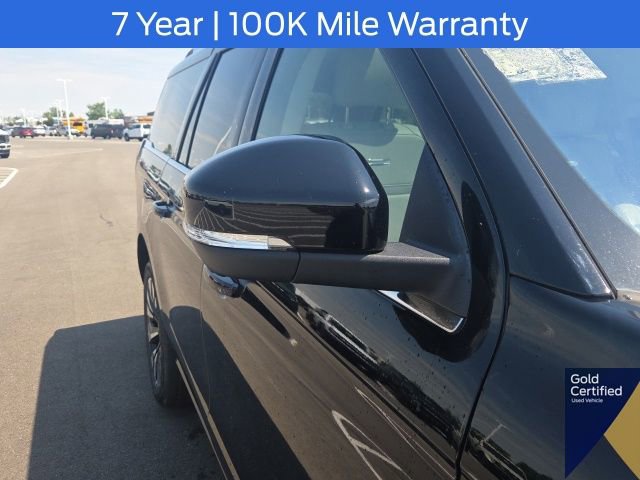 Certified 2025 Ford Expedition Max Platinum w/ Driver's Package AWD/4WD image 9