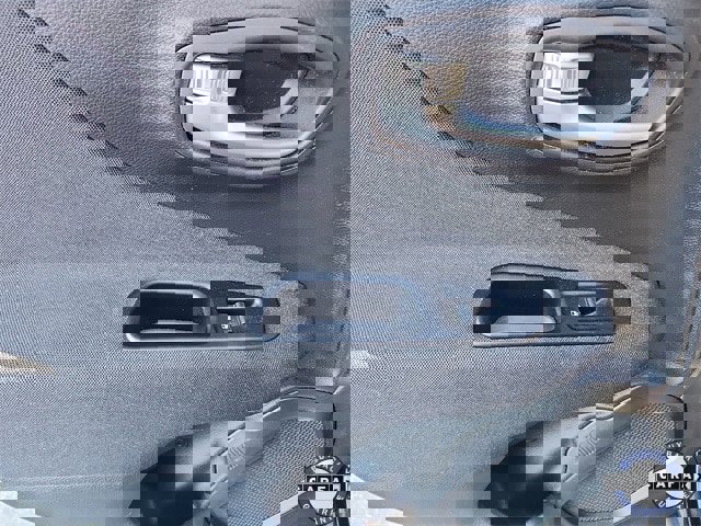 Used 2019 Jeep Renegade Latitude w/ Cold Weather Group image 26