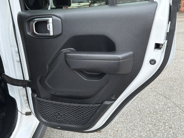 Used 2022 Jeep Gladiator Sport AWD/4WD image 18