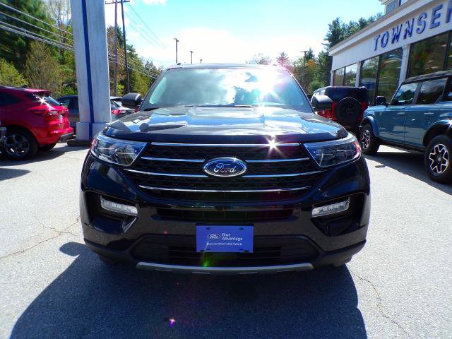 Certified 2022 Ford Explorer XLT w/ Equipment Group 202A AWD/4WD image 2