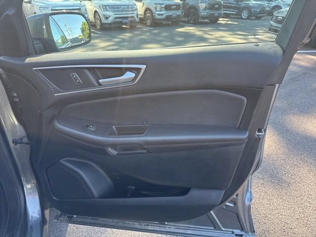 Certified 2022 Ford Edge SEL w/ Convenience Package AWD/4WD image 12