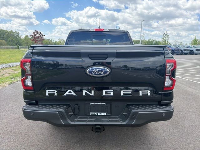 Certified 2025 Ford Ranger Lariat w/ Trailer Tow Package AWD/4WD image 9