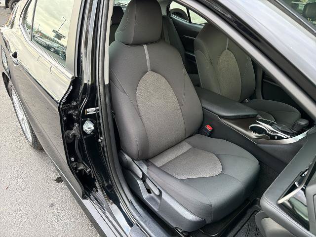 Used 2023 Toyota Camry LE FWD image 8