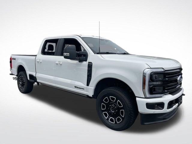 Certified 2025 Ford F350 Platinum AWD/4WD image 7