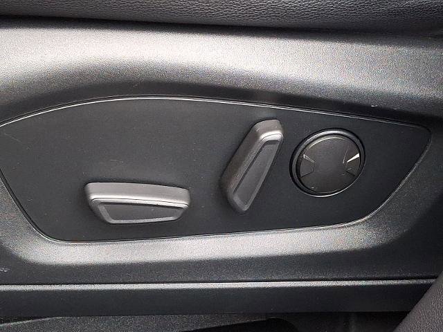 Certified 2022 Ford Explorer Limited w/ Hybrid Equipment Group 310A image 29