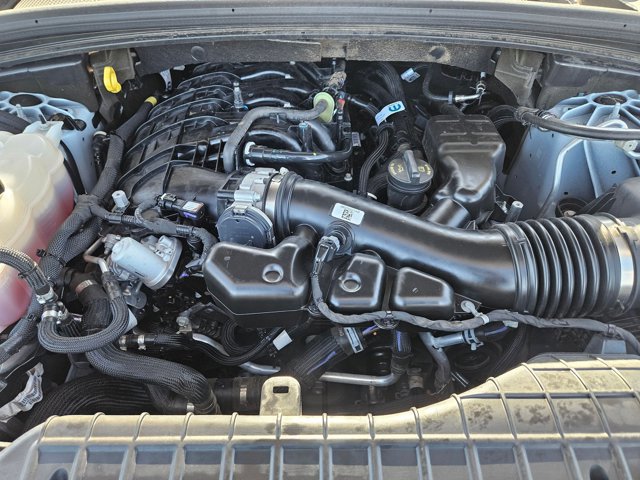 Used 2023 Jeep Grand Cherokee L Limited w/ Luxury Tech Group II image 26