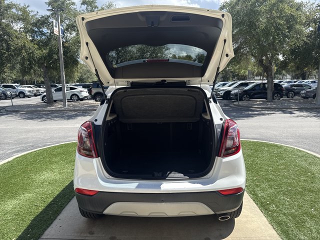 Used 2020 Buick Encore Preferred FWD image 4